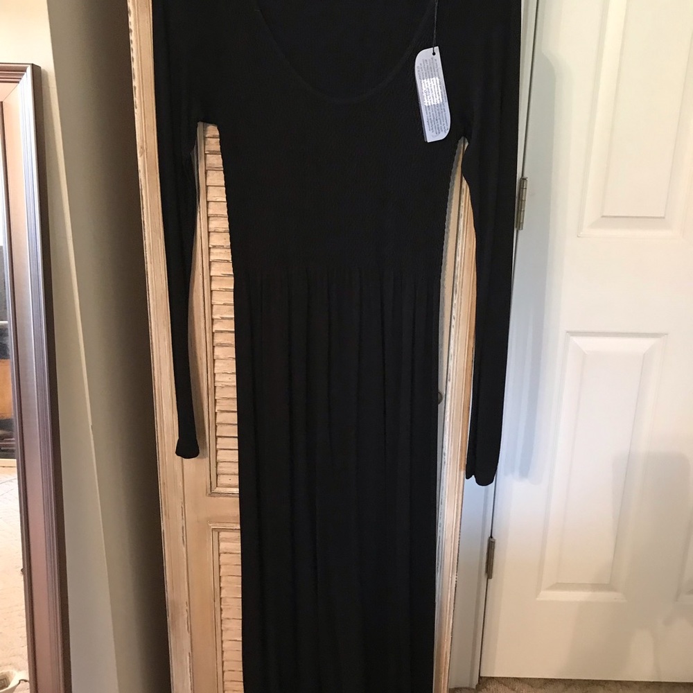 Elitiean Midi dress